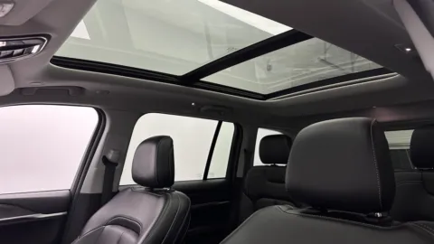 More photos of 2024 Jeep Grand Cherokee 4xe at Auto Boutique Florida, FL
