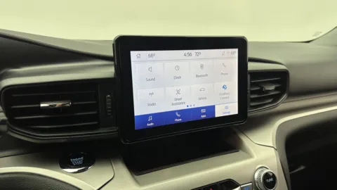 More photos of 2022 Ford Explorer XLT at Auto Boutique Florida, FL