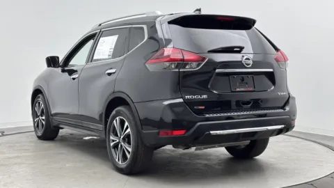 More photos of 2020 Nissan Rogue SV at Auto Boutique Florida, FL