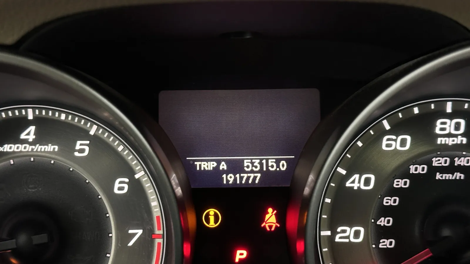 Acura MDX photo 18