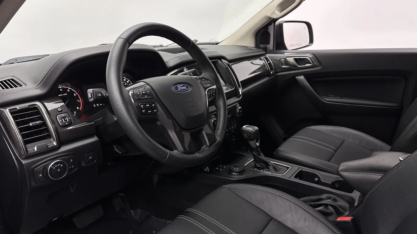 Ford Ranger photo 8