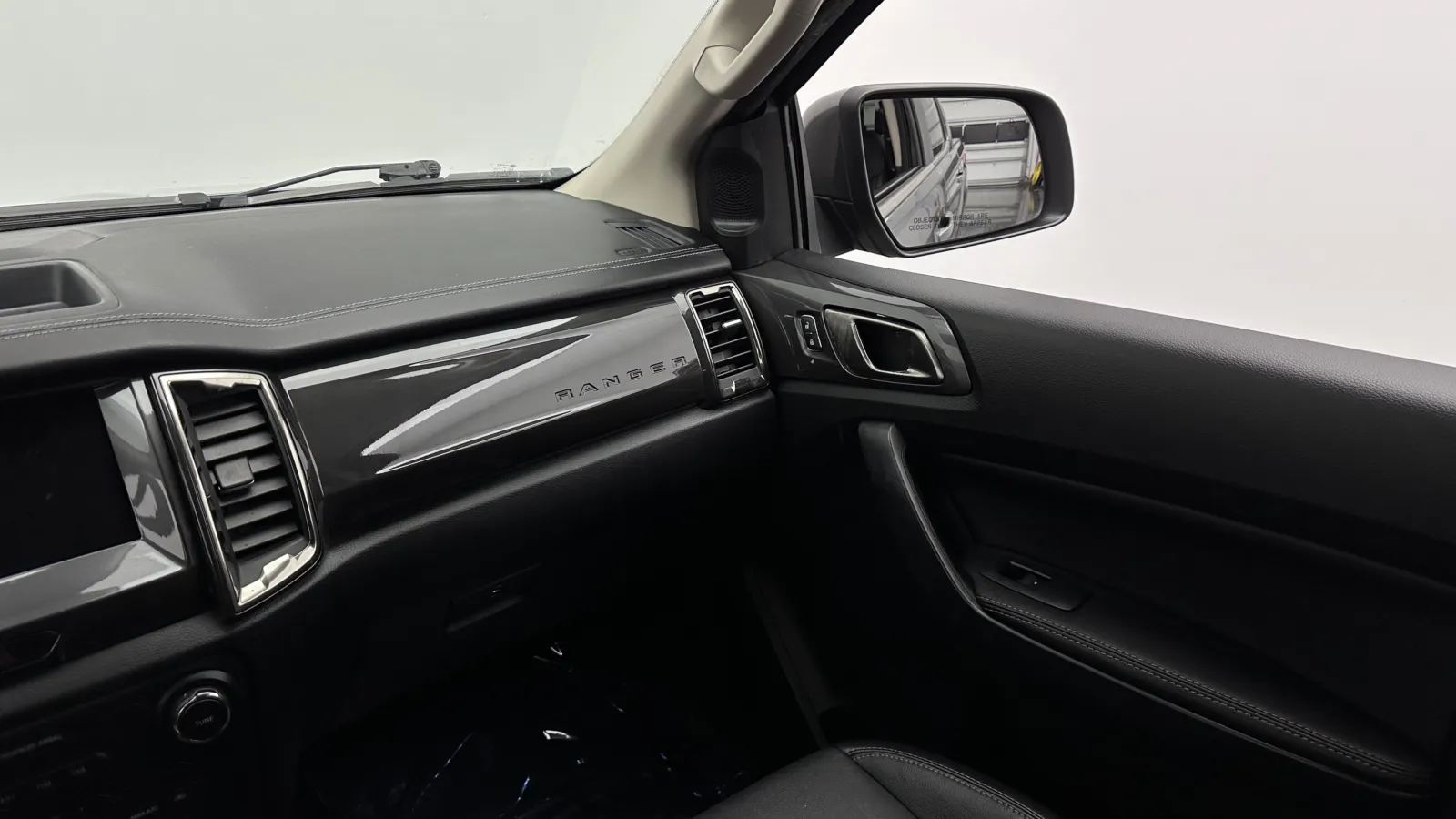 Ford Ranger photo 26