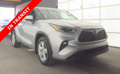 Another view of 2022 Toyota Highlander Hybrid LE for sale in Jacksonville, FL at Auto Boutique Florida