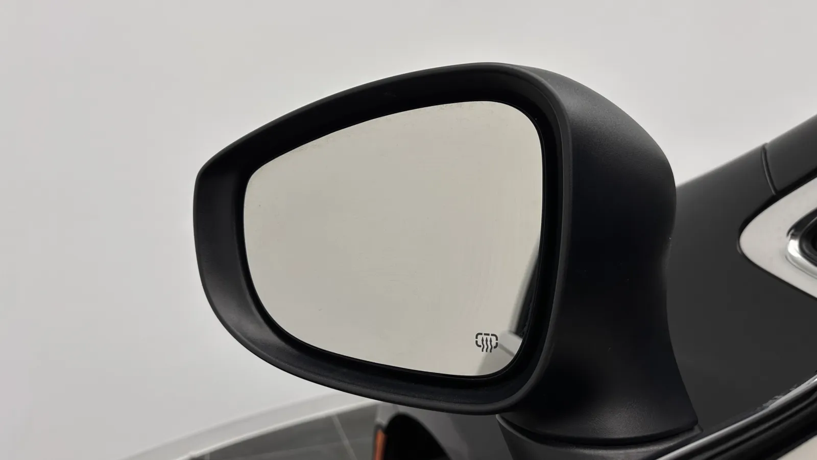 Chrysler Voyager photo 11
