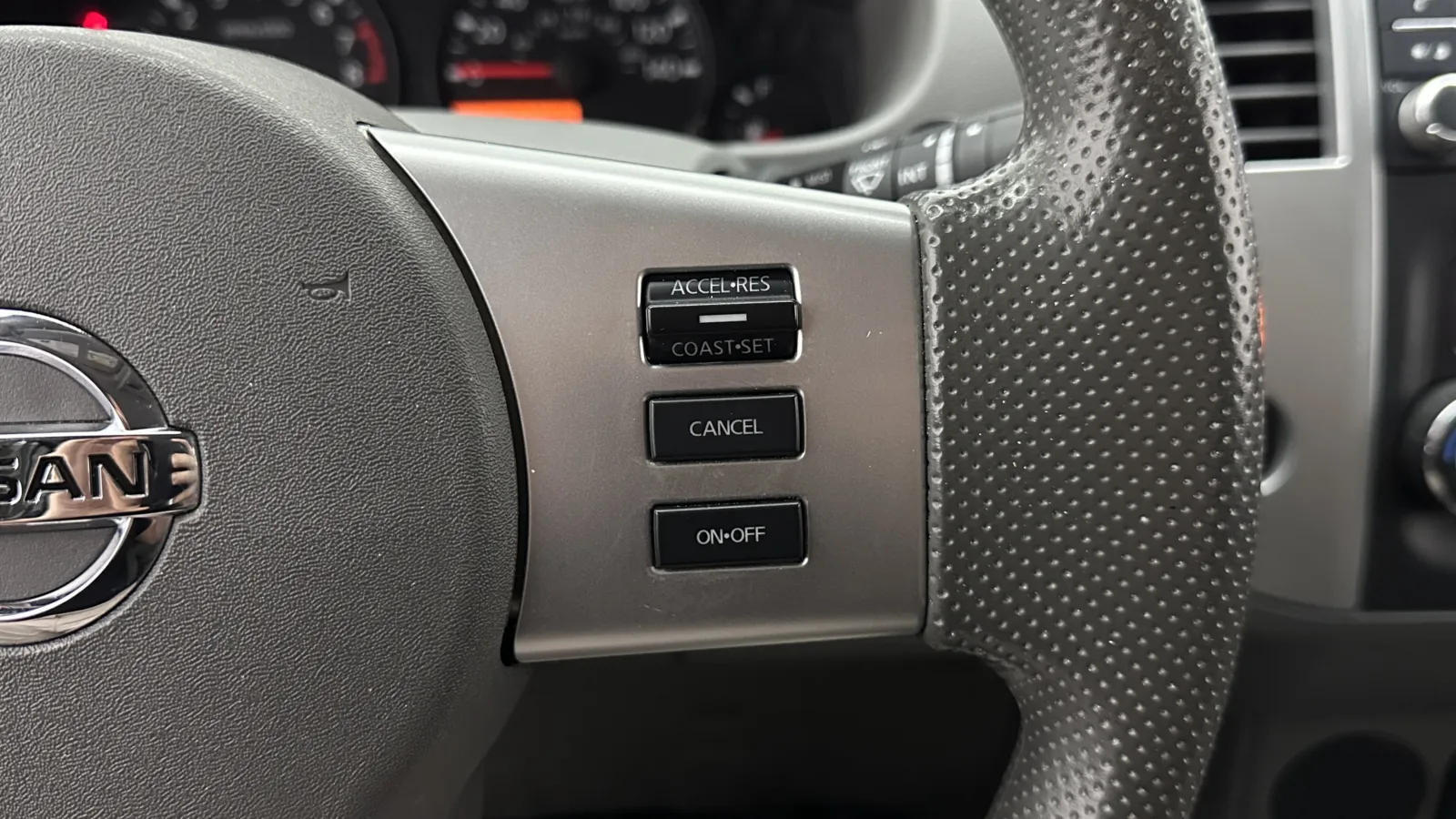 Nissan Frontier photo 15
