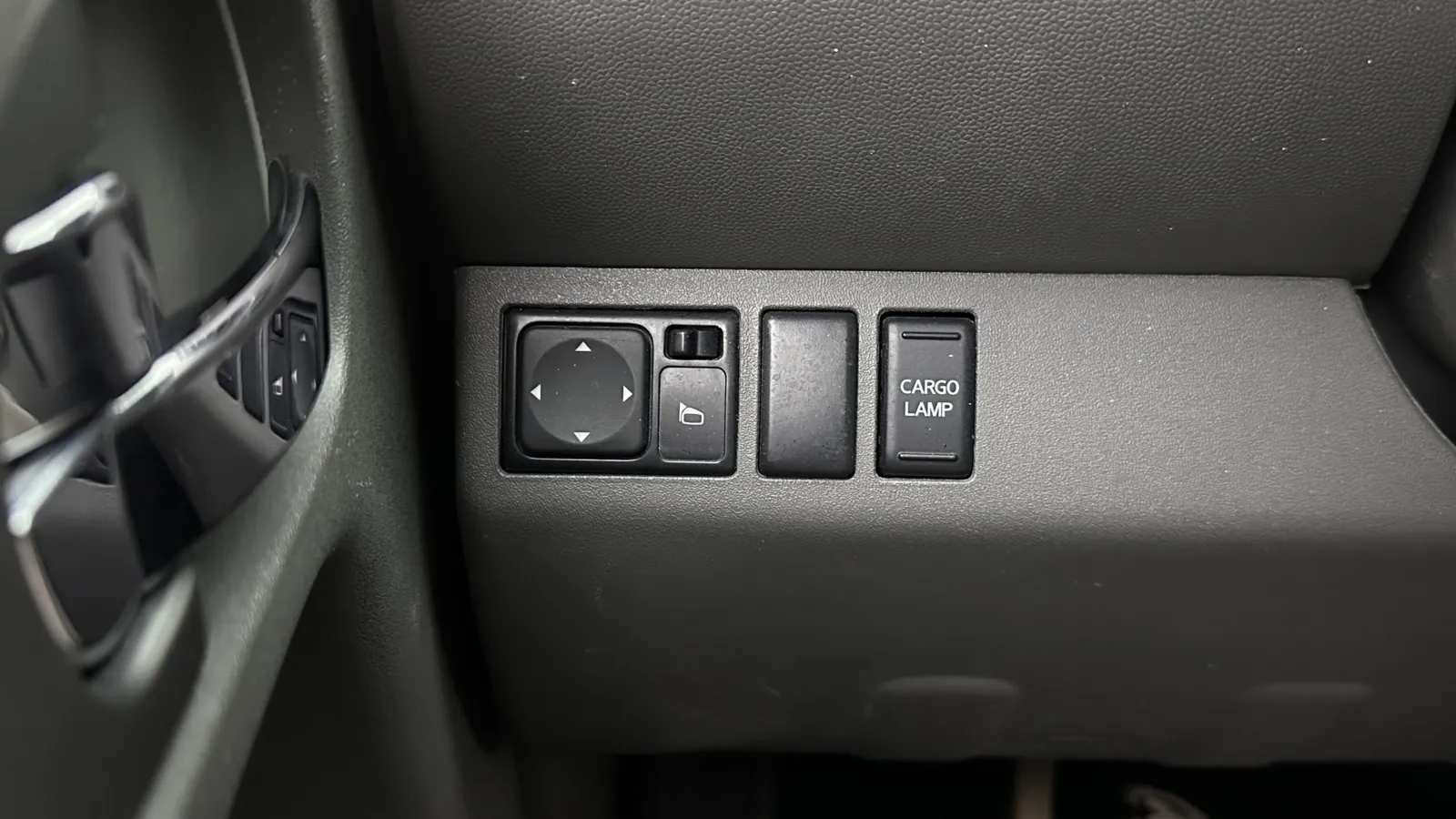 Nissan Frontier photo 16