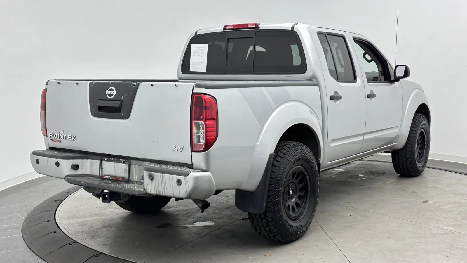 Nissan Frontier photo 7