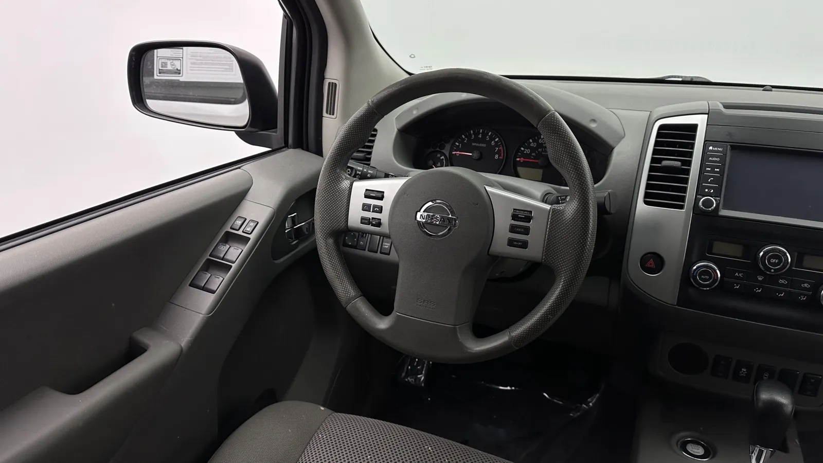 Nissan Frontier photo 23