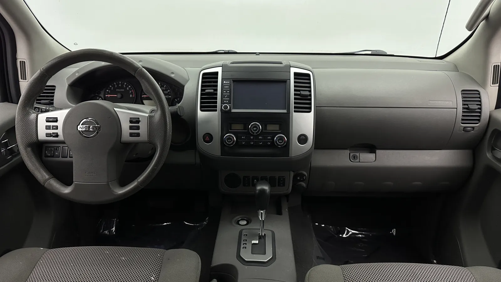 Nissan Frontier photo 24
