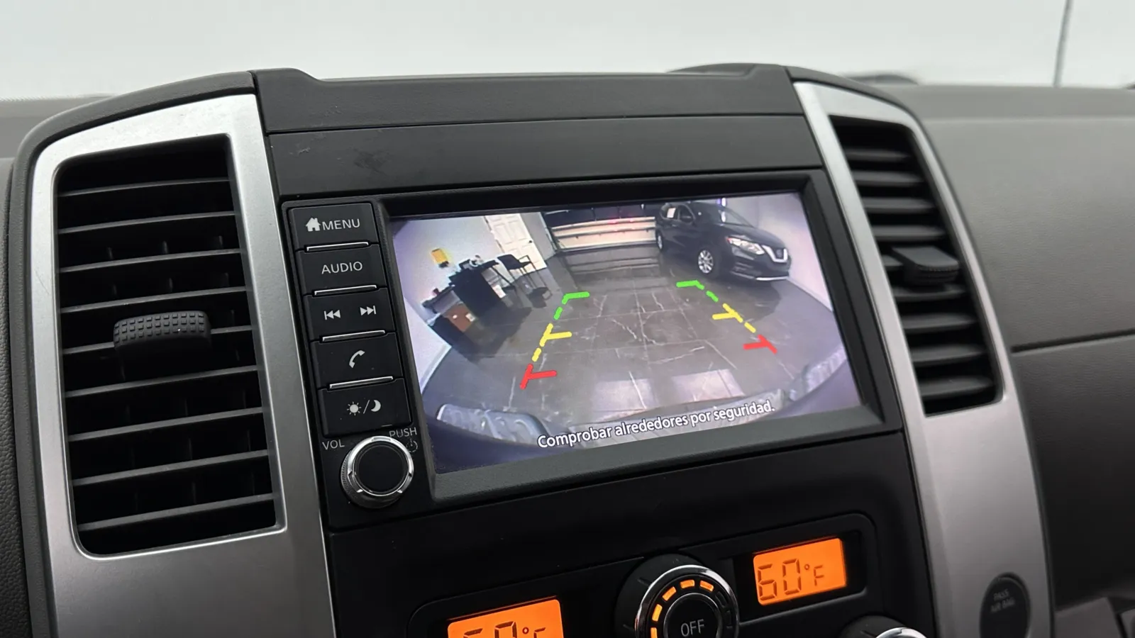 Nissan Frontier photo 17