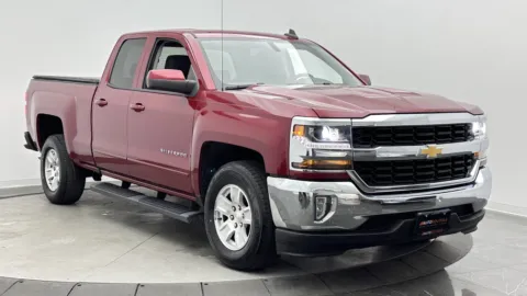 Another view of 2018 Chevrolet Silverado 1500 LT for sale in Jacksonville, FL at Auto Boutique Florida