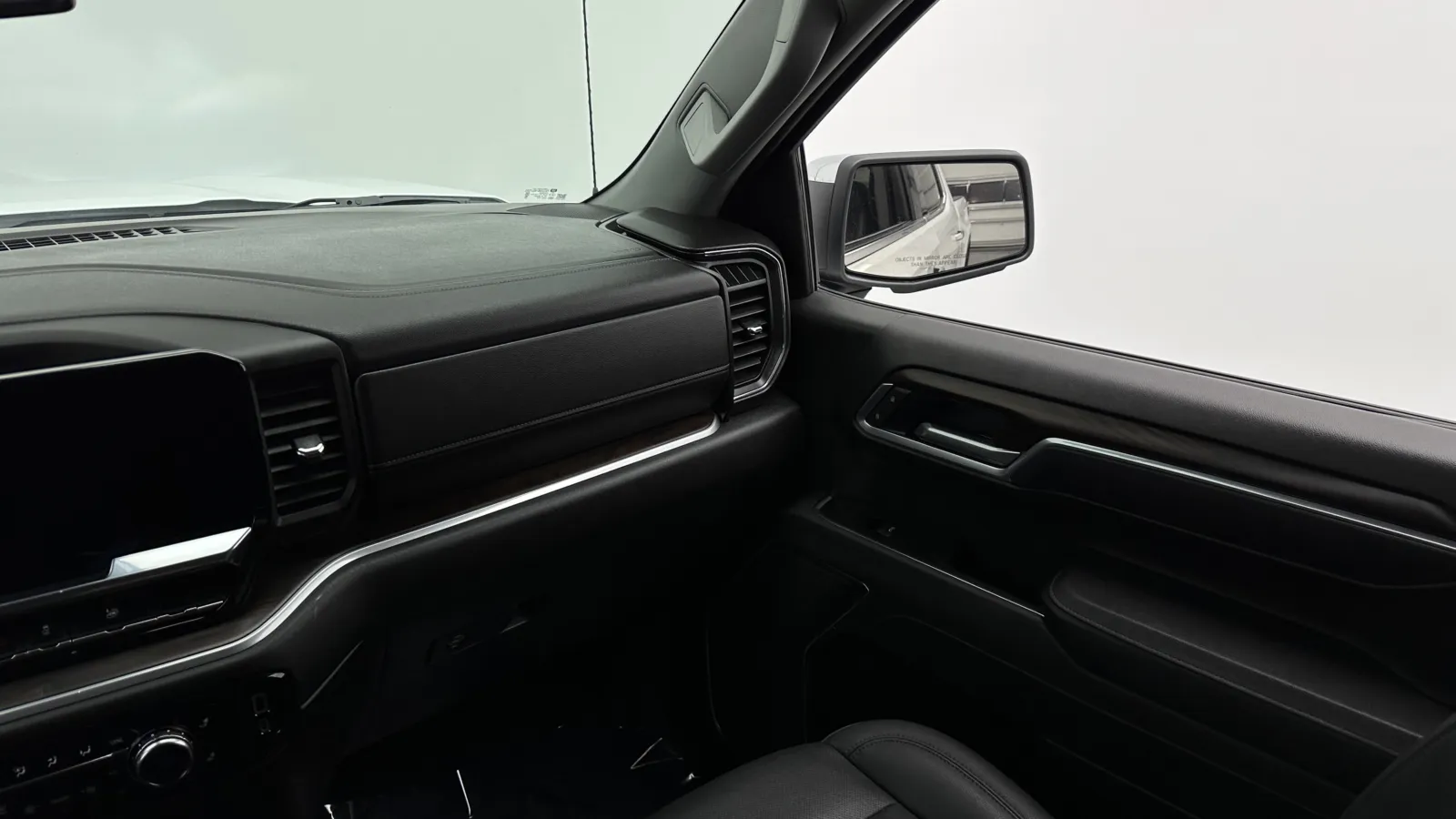GMC Sierra photo 28