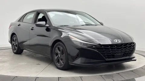 Another view of 2022 Hyundai Elantra SEL for sale in Jacksonville, FL at Auto Boutique Florida