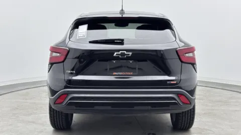 More photos of 2025 Chevrolet Trax 1RS at Auto Boutique Florida, FL