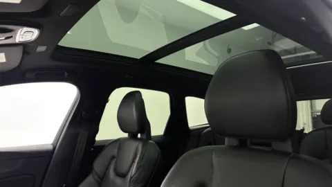 More photos of 2019 Volvo XC60 Momentum at Auto Boutique Florida, FL
