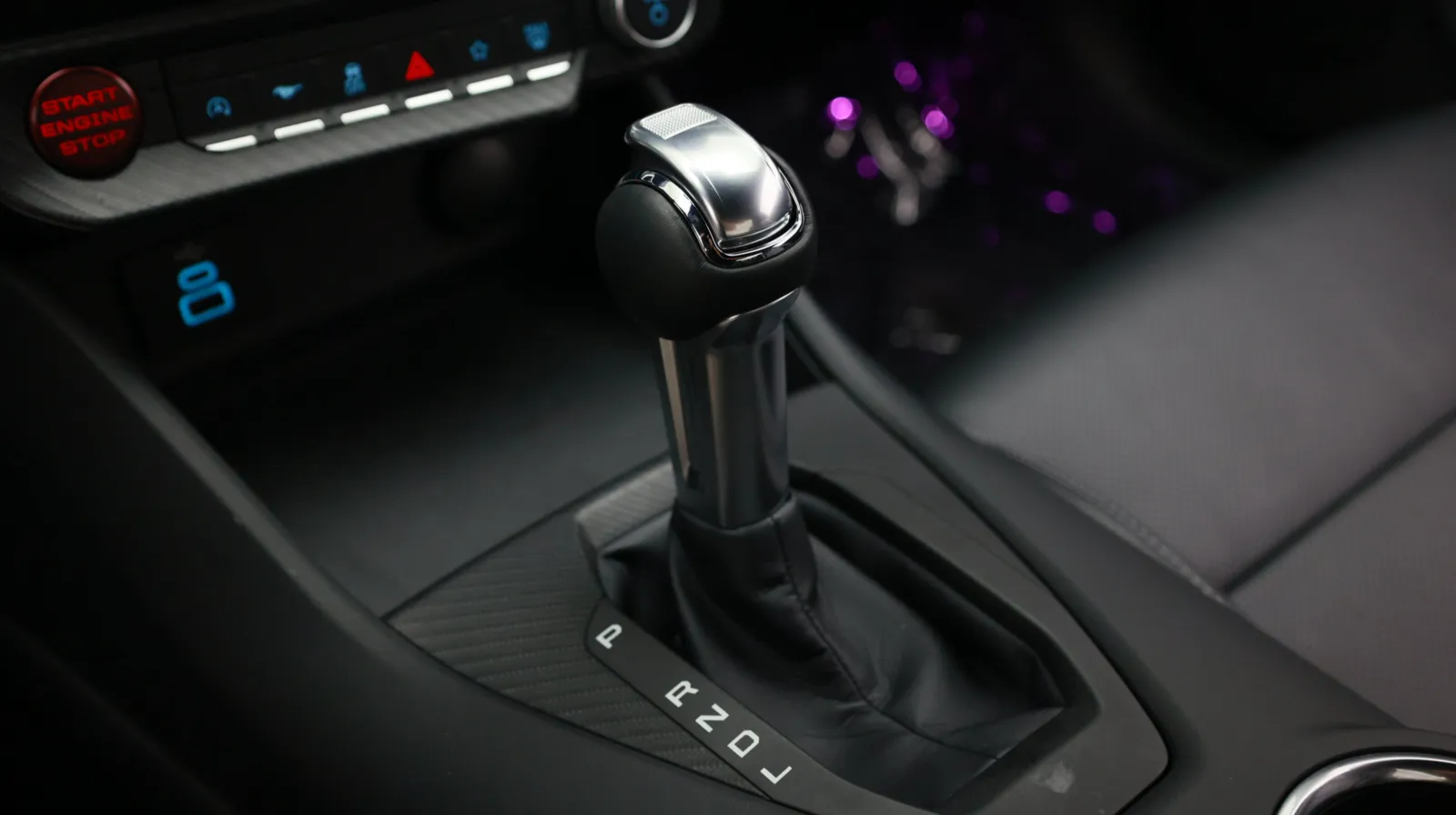 Ford Mustang photo 18