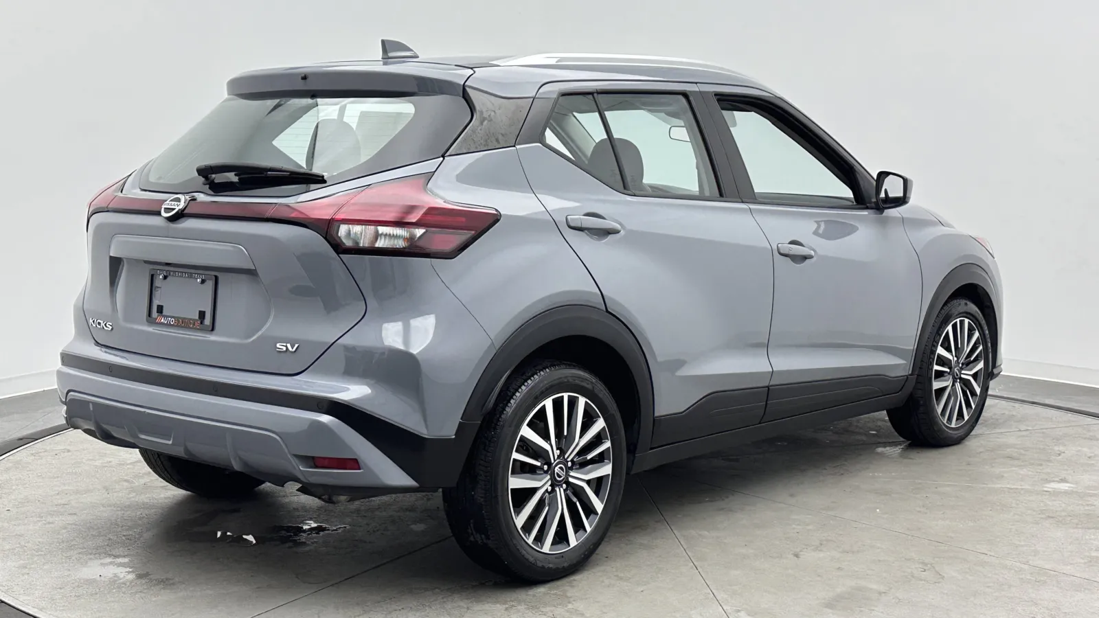 Nissan Kicks photo 7