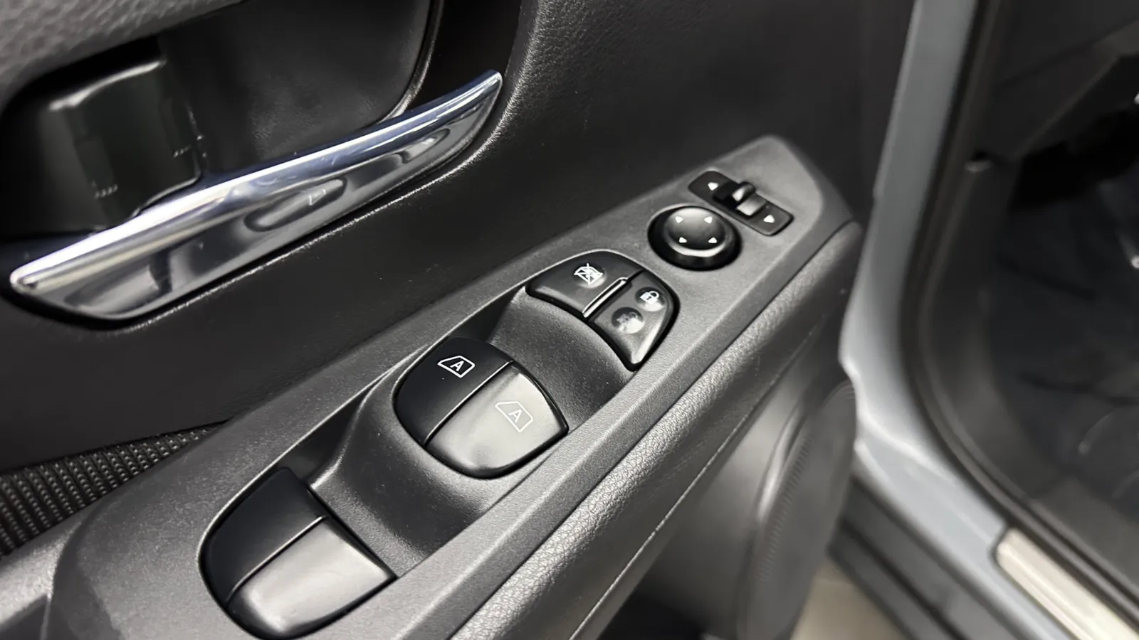 Nissan Kicks photo 10