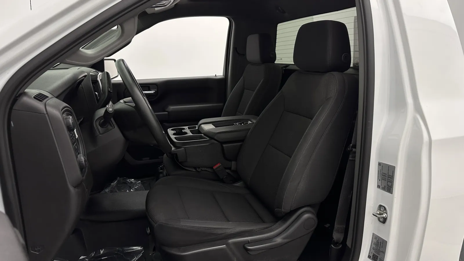 Chevrolet Silverado photo 11