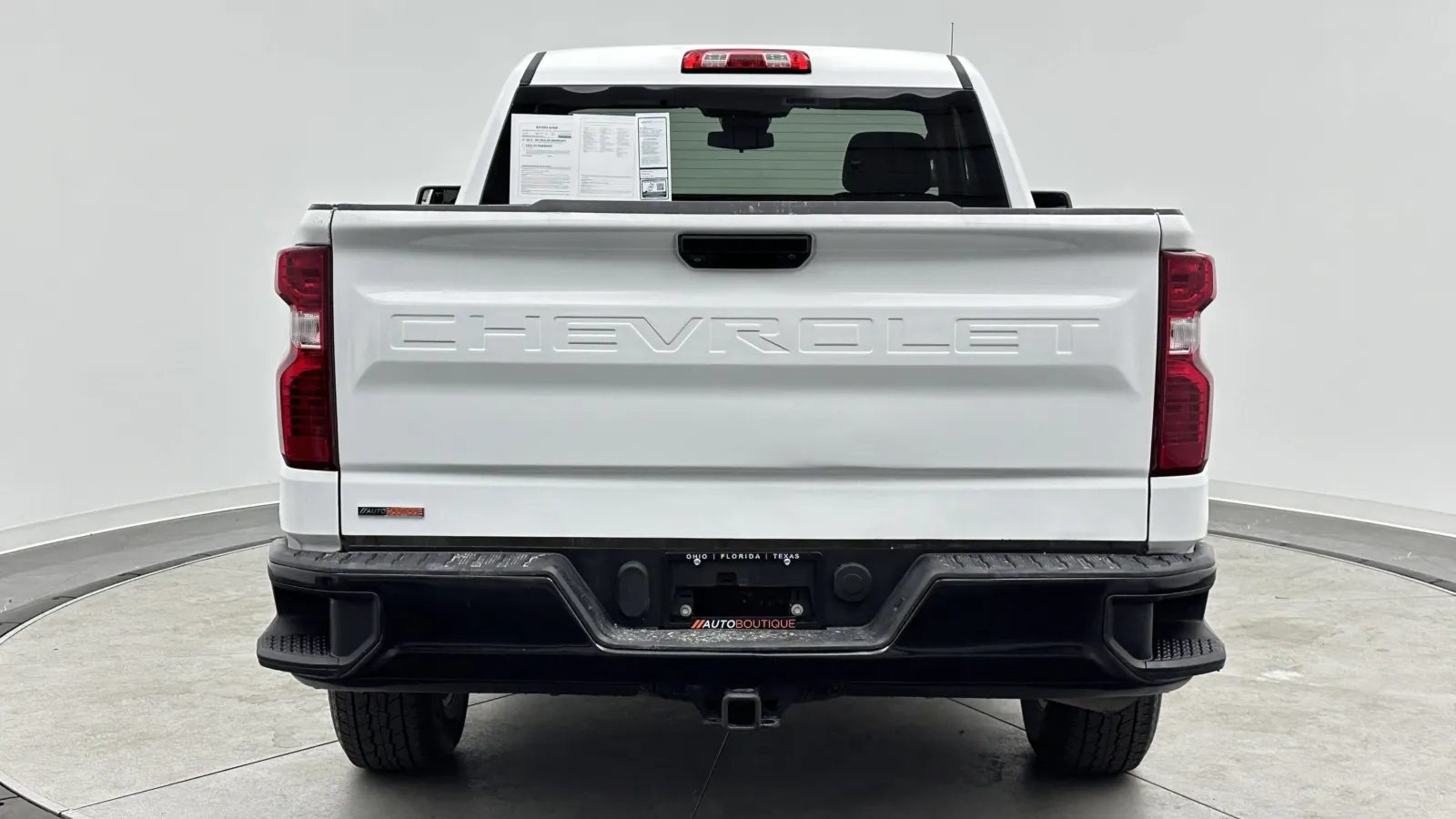 Chevrolet Silverado photo 6