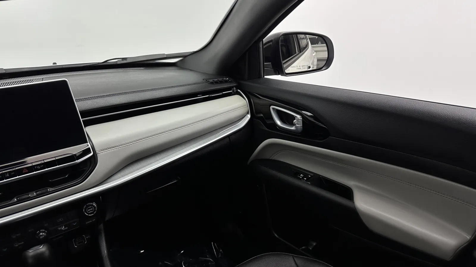 Jeep Compass photo 25