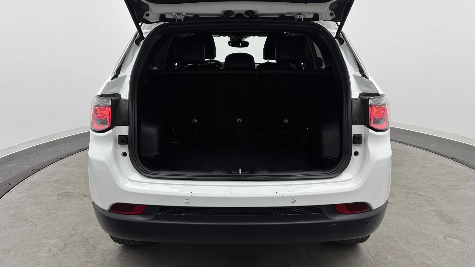 Jeep Compass photo 26