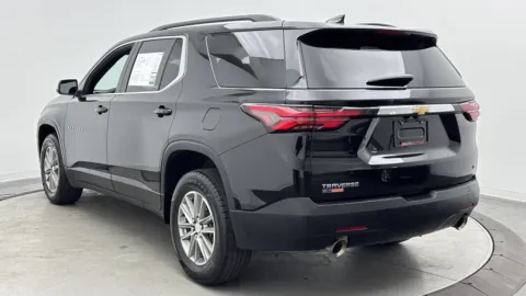 More photos of 2023 Chevrolet Traverse LT Leather at Auto Boutique Florida, FL
