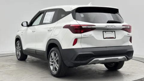 More photos of 2023 Kia Seltos LX at Auto Boutique Florida, FL