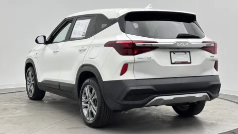 More photos of 2023 Kia Seltos LX at Auto Boutique Florida, FL