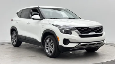 Another view of 2023 Kia Seltos LX for sale in Jacksonville, FL at Auto Boutique Florida