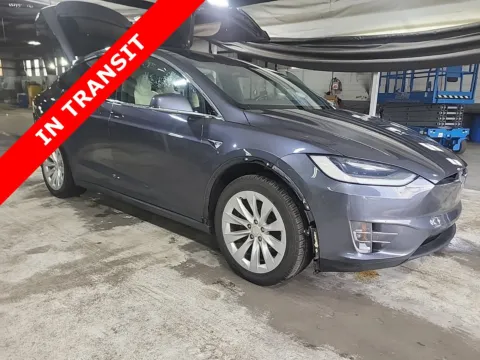 More photos of 2020 Tesla Model X Long Range at Auto Boutique Florida, FL