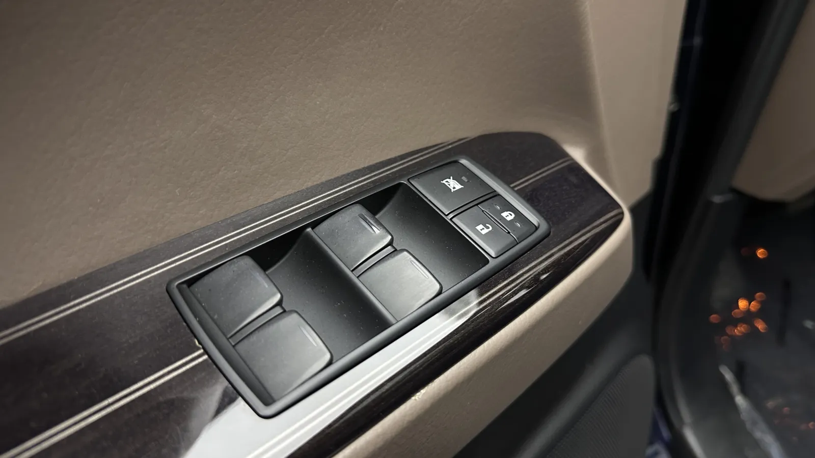 Lexus GX photo 11