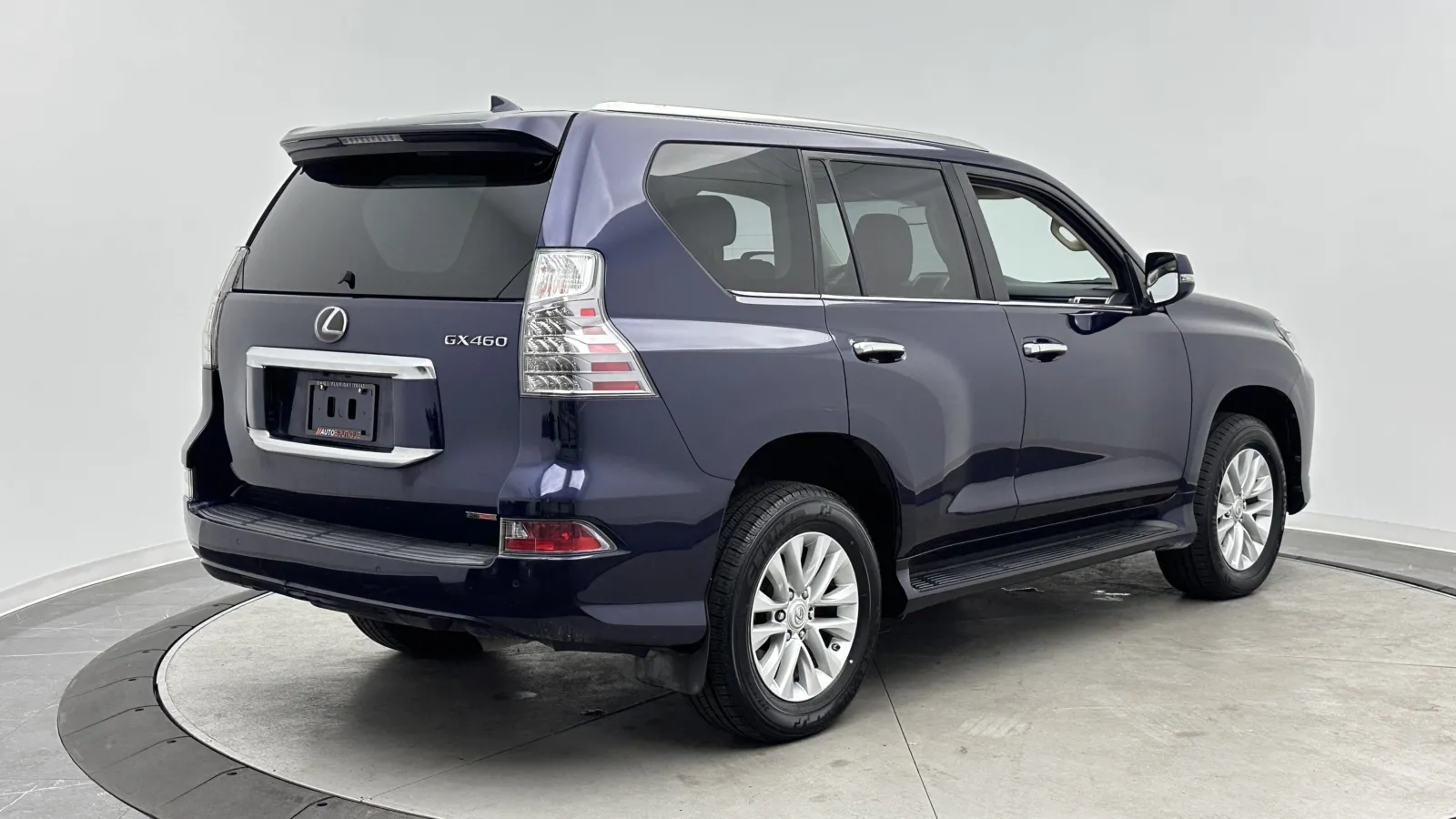 Lexus GX photo 8