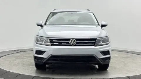 Photos of 2019 Volkswagen Tiguan SE for sale in Jacksonville, FL at Auto Boutique Florida