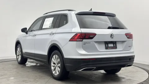 More photos of 2019 Volkswagen Tiguan SE at Auto Boutique Florida, FL