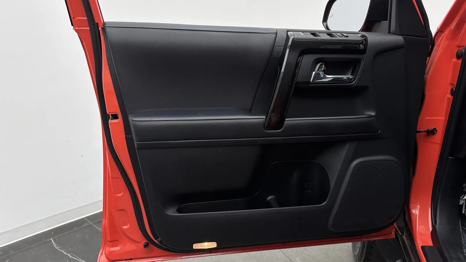 Toyota 4Runner photo 9