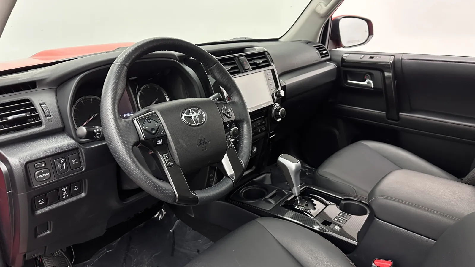 Toyota 4Runner photo 8