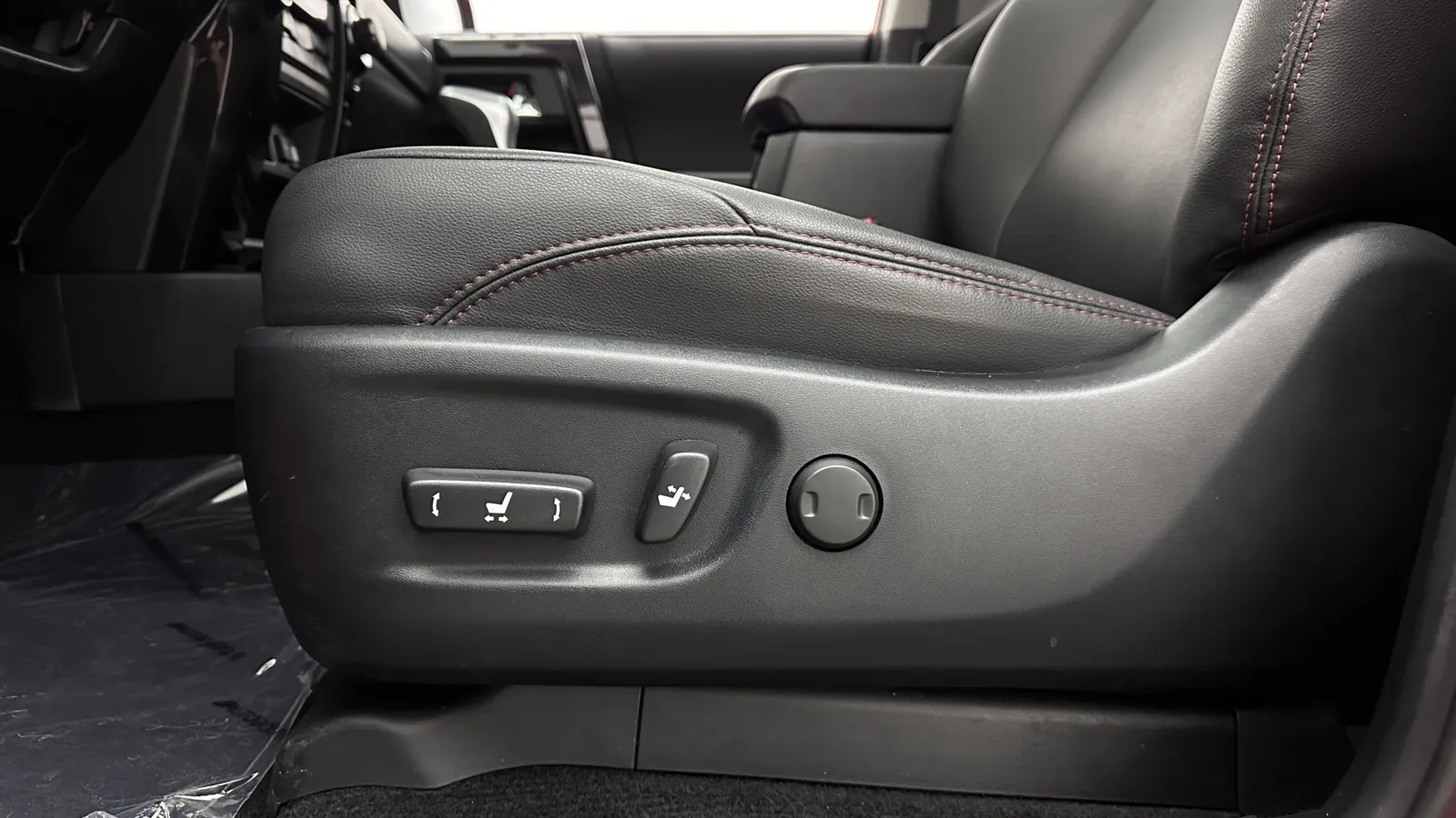 Toyota 4Runner photo 12