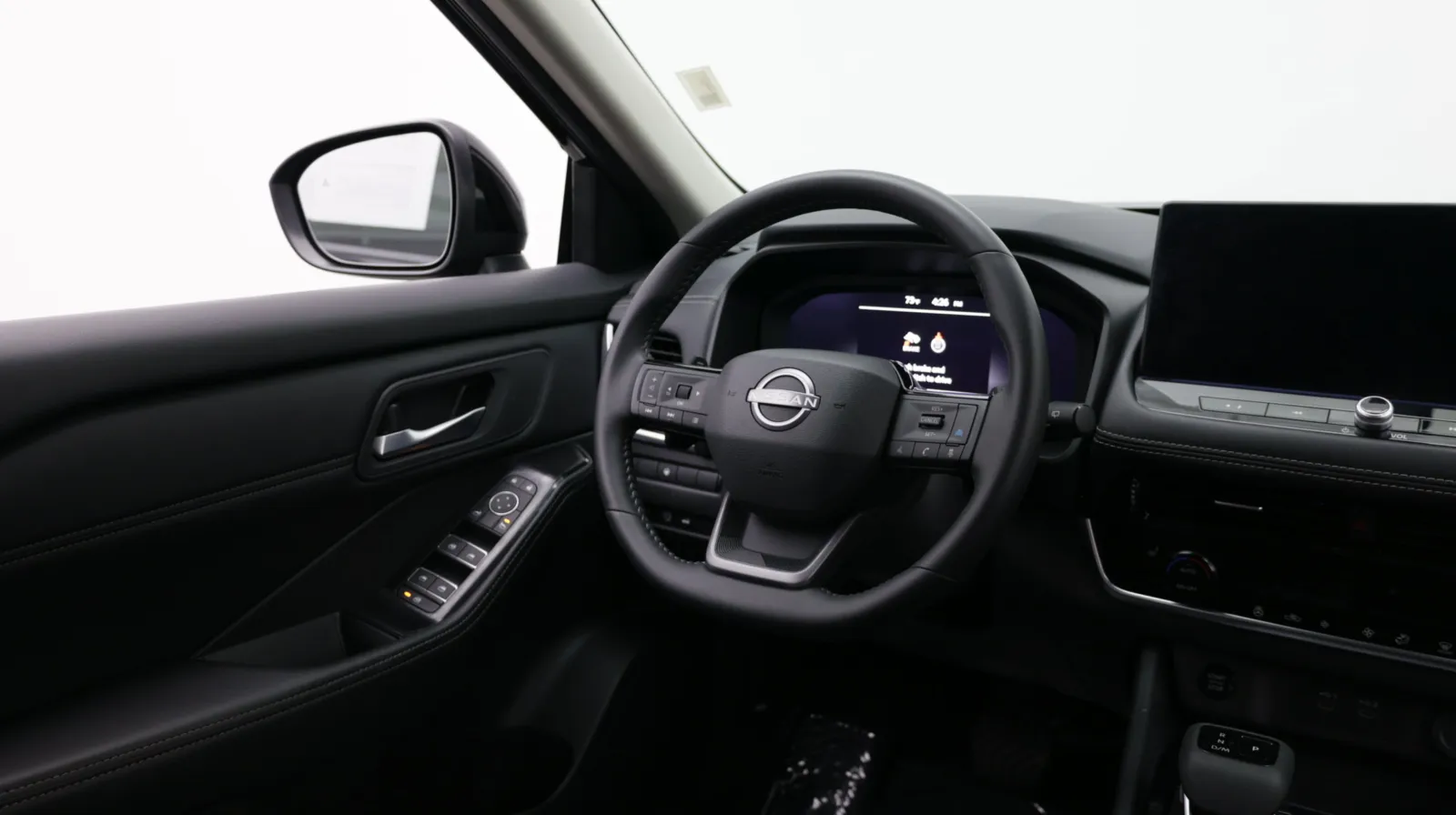 Nissan Rogue photo 29