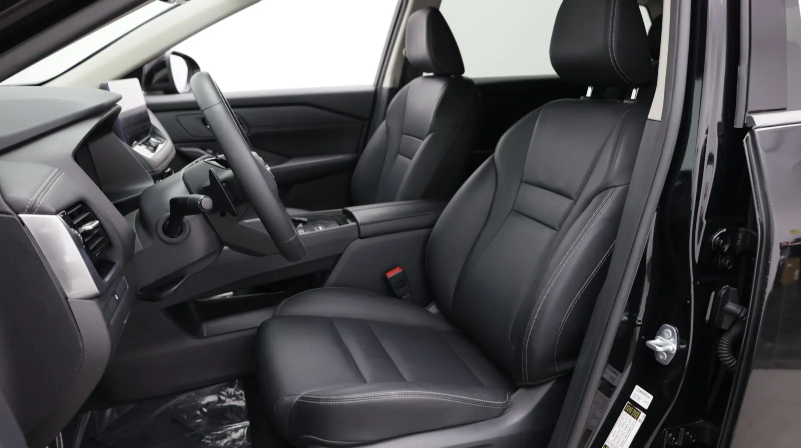 Nissan Rogue photo 15