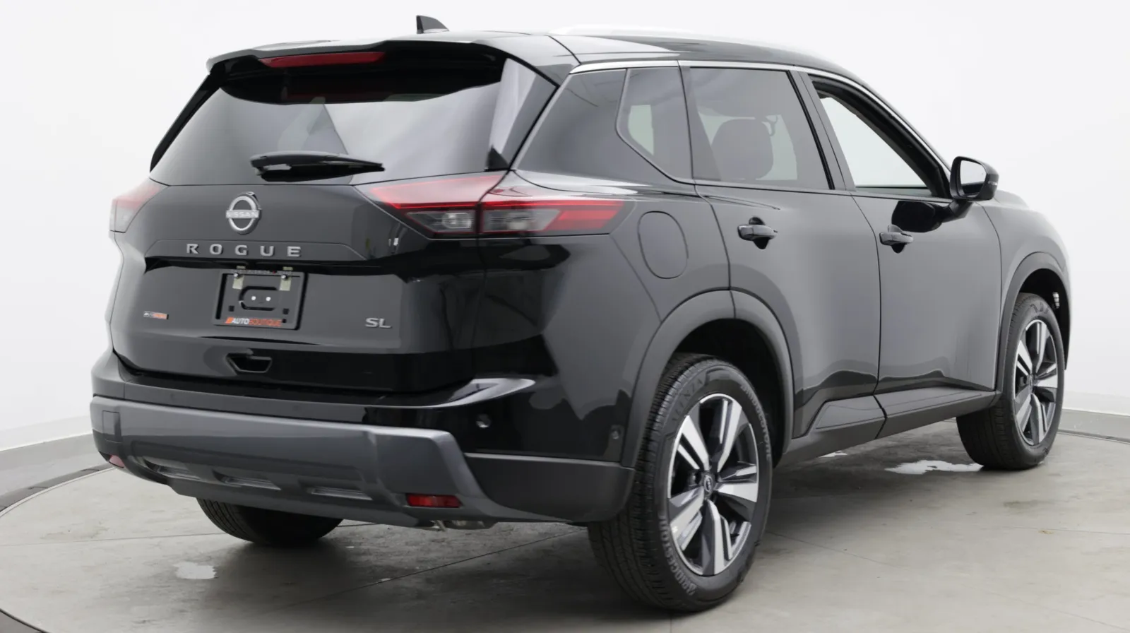 Nissan Rogue photo 8