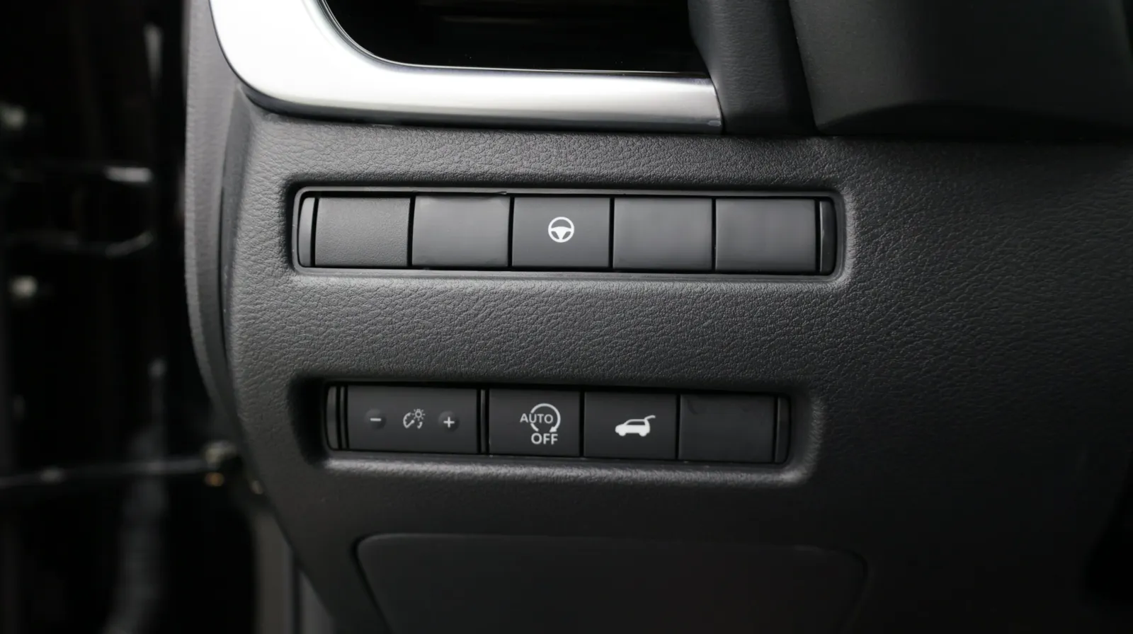 Nissan Rogue photo 16