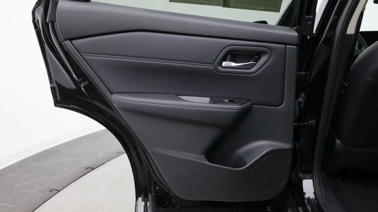 Nissan Rogue photo 27