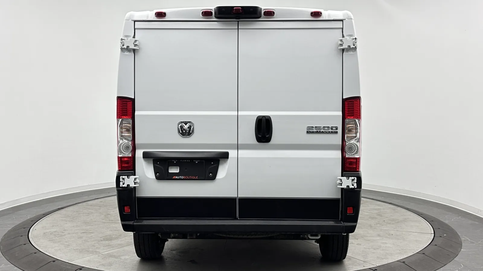 Ram Cargo Van photo 6