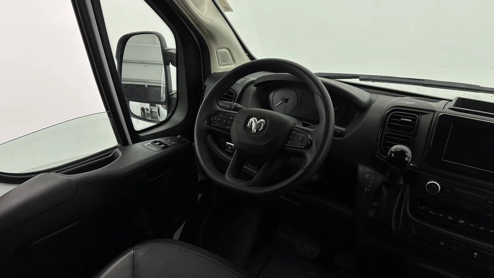 Ram Cargo Van photo 16