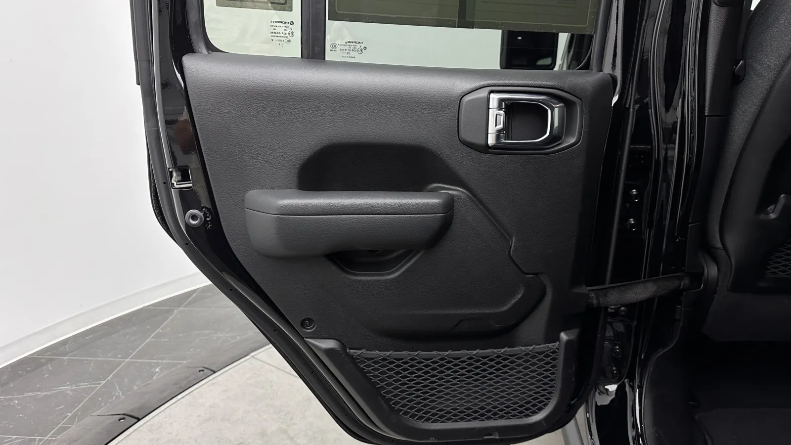 Jeep Wrangler photo 20