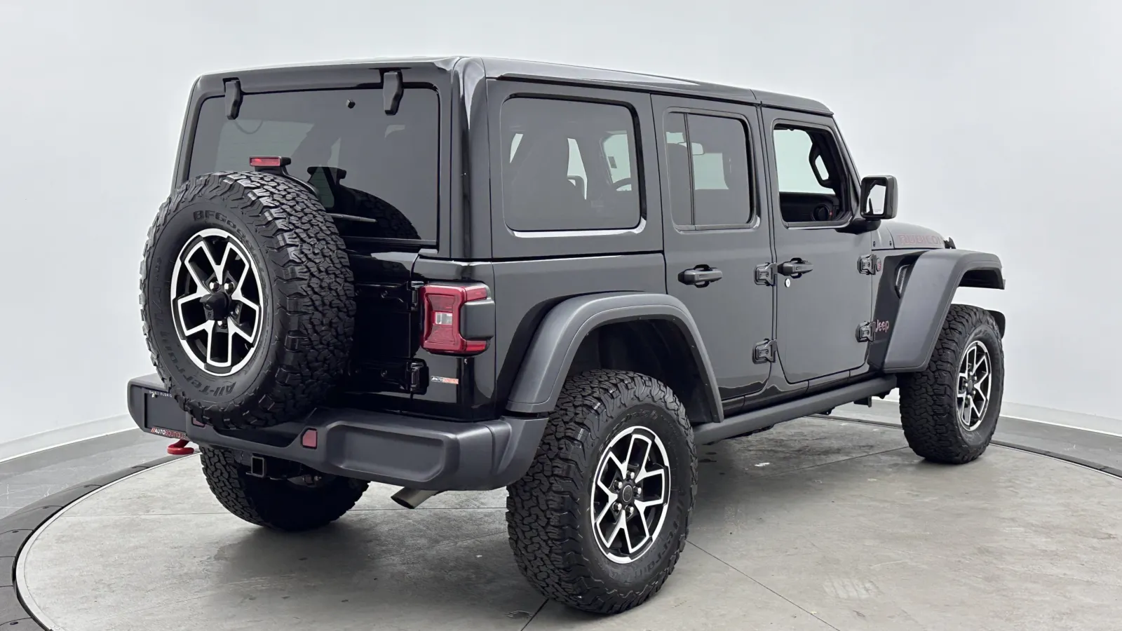 Jeep Wrangler photo 7