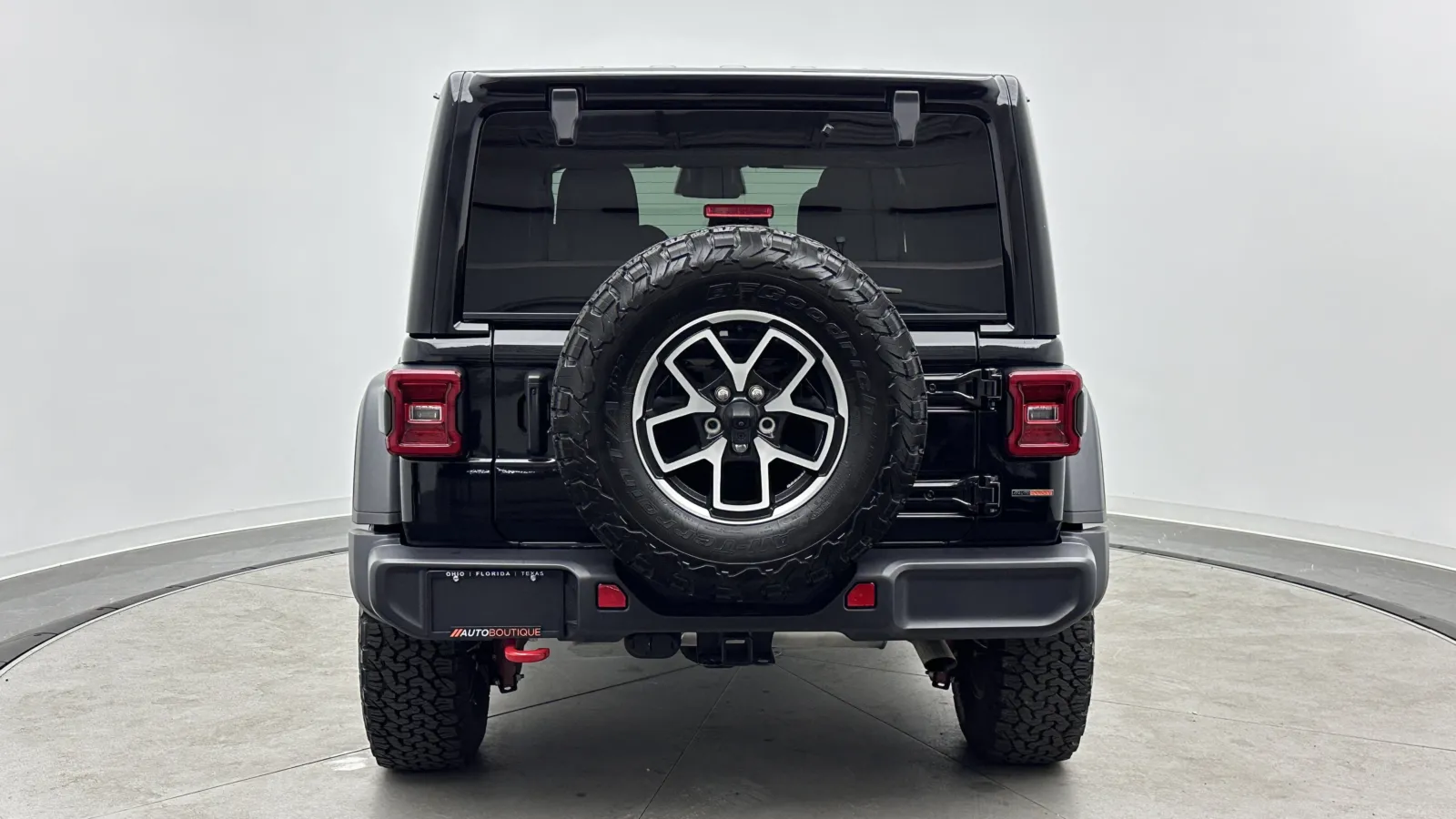 Jeep Wrangler photo 6