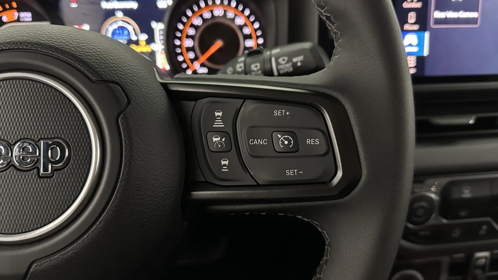 Jeep Wrangler photo 14