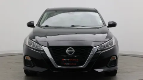Photos of 2021 Nissan Altima 2.5 SV for sale in Jacksonville, FL at Auto Boutique Florida